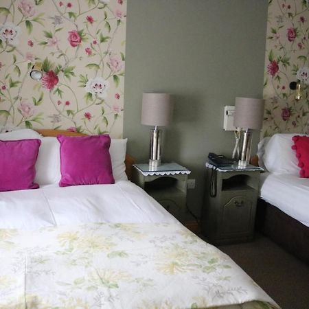 New Park Hotel Athenry Extérieur photo